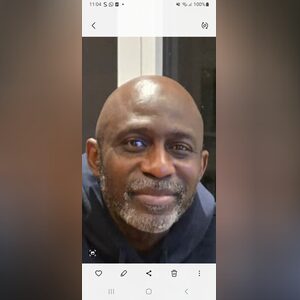 oluafol, online dating profile photo