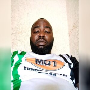 olaoades, online dating profile photo