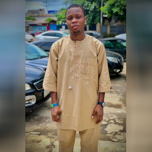 owoblowo, online dating profile photo