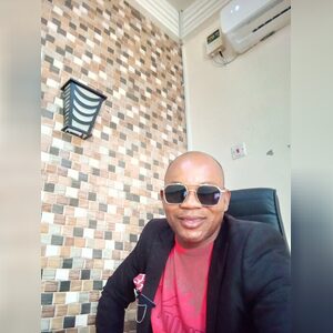 megaprince, online dating profile photo