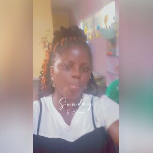 mmaureen, online dating profile photo