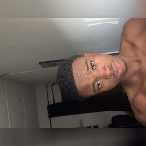 ajiwoyee, online dating profile photo