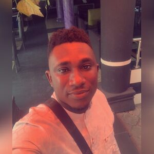 luckymit, online dating profile photo