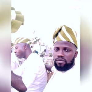 olambasi, online dating profile photo