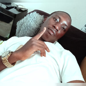 yomiseyi, online dating profile photo