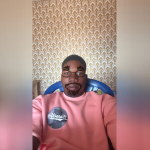latestyb, online dating profile photo