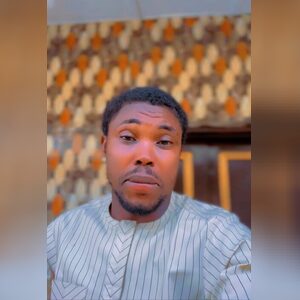 tundeola, online dating profile photo