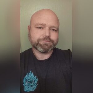 steelsix, online dating profile photo