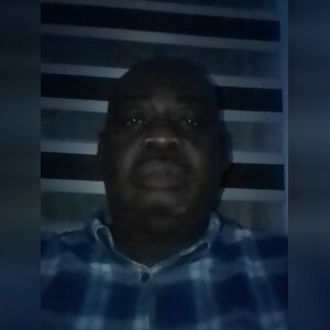 olu43, online dating profile photo