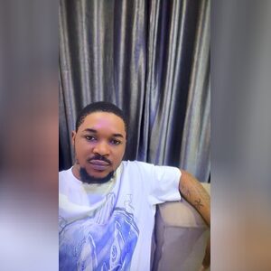 olaoayod, online dating profile photo