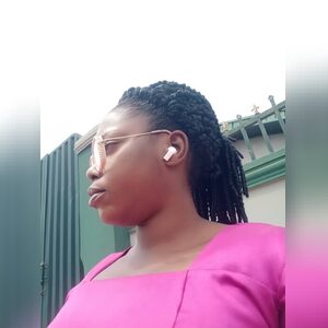 oluwader1212, online dating profile photo