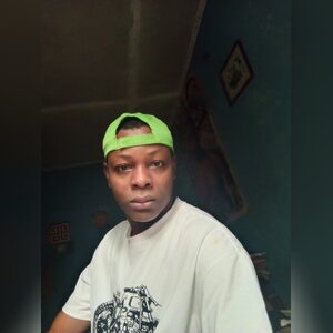 okugbeni, online dating profile photo