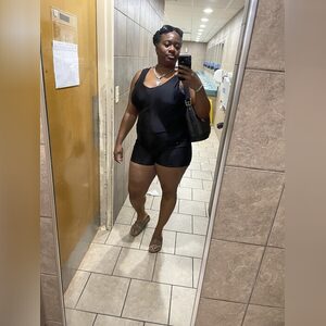 thicklik, online dating profile photo