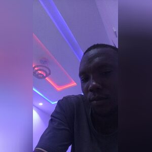 jameabio2828, online dating profile photo