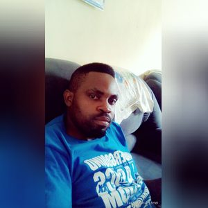 mekuziuz, online dating profile photo