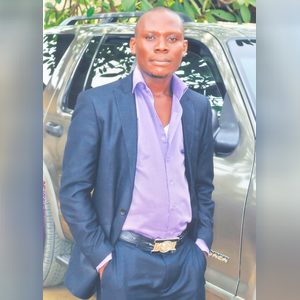 manlucky, online dating profile photo