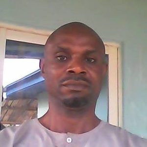 shetty, online dating profile photo