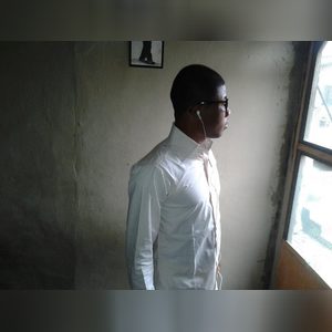 benga, online dating profile photo