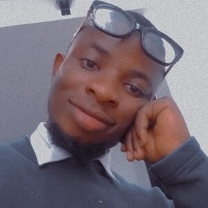 olatomide, online dating profile photo