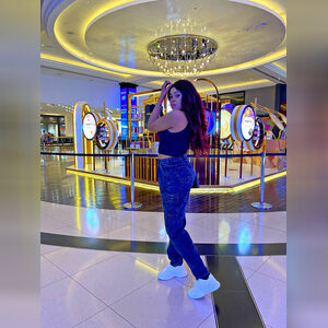 vanessalove, online dating profile photo