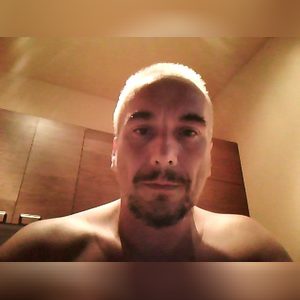 ricky, online dating profile photo