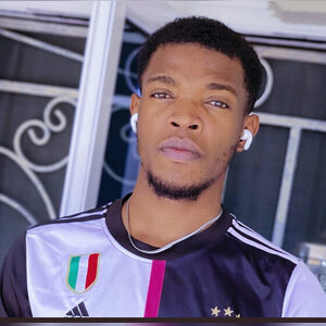 crizillion, online dating profile photo