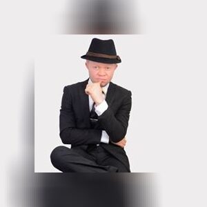 legacytech, online dating profile photo