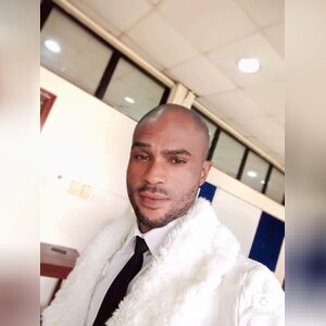 classiq_me, online dating profile photo