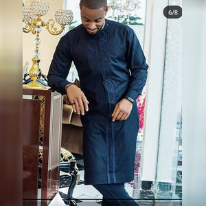 ezzy, online dating profile photo