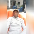 valchris10, online dating photo