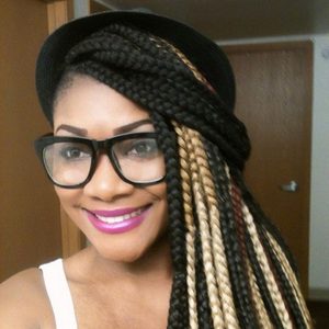 fiyinfoluwa20, online dating profile photo