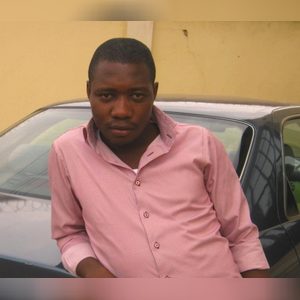 bature, online dating profile photo