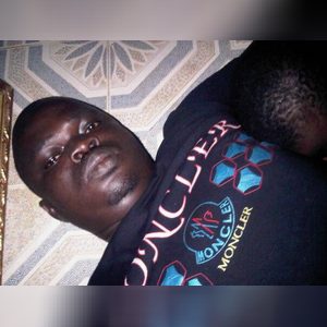 sexy_guy, online dating profile photo