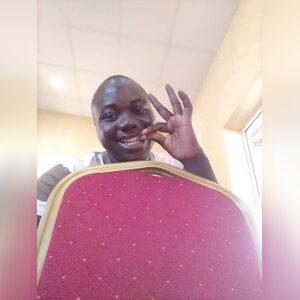 topie, online dating profile photo