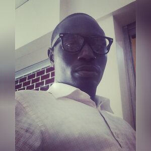 akinphemi, online dating profile photo