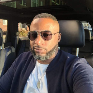 alextunes, online dating profile photo