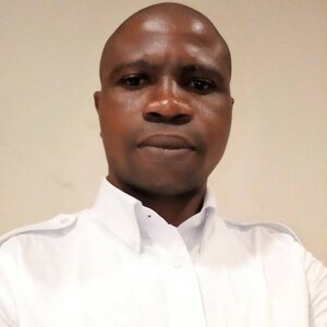akintola, online dating profile photo