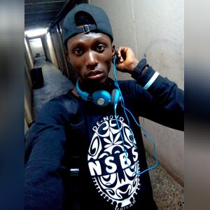 teeboi7, online dating profile photo