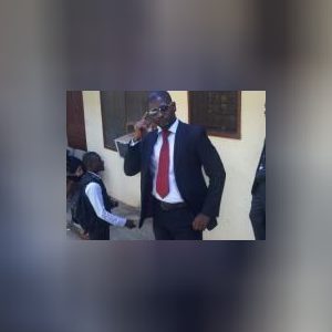 ooyewale, online dating profile photo