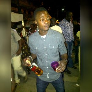 femibora, online dating profile photo