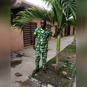 tonycastle, online dating profile photo