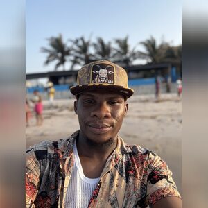 oditdani, online dating profile photo