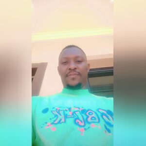 freemantobj, online dating profile photo