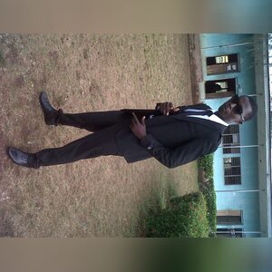 olanoye, online dating profile photo