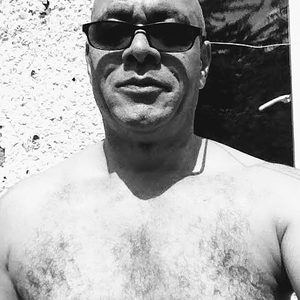 adrianjbsn, online dating profile photo