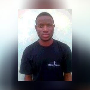 taiwoola, online dating profile photo