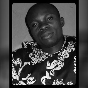 cossy, online dating profile photo