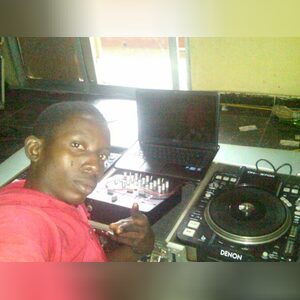 dj_hayzee, online dating profile photo