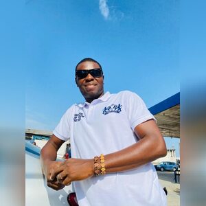 moselee, online dating profile photo