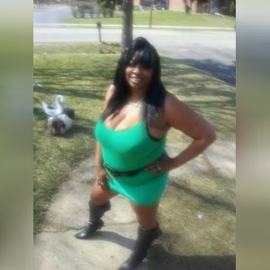 lusciouslynn123, online dating profile photo